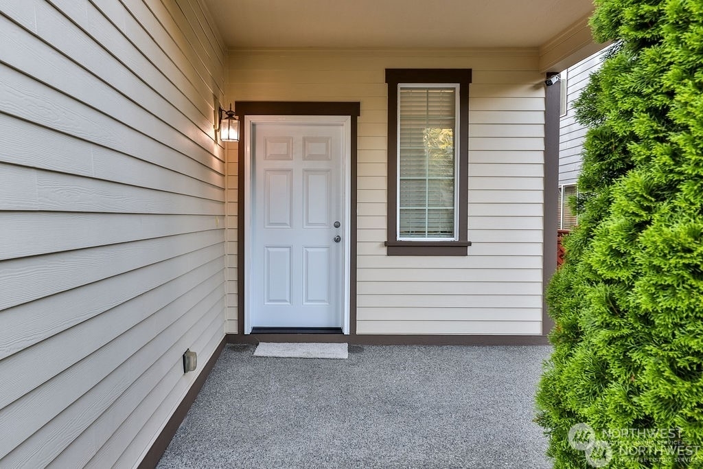 Property Photo: 11066 SE 201st Street WA 98031