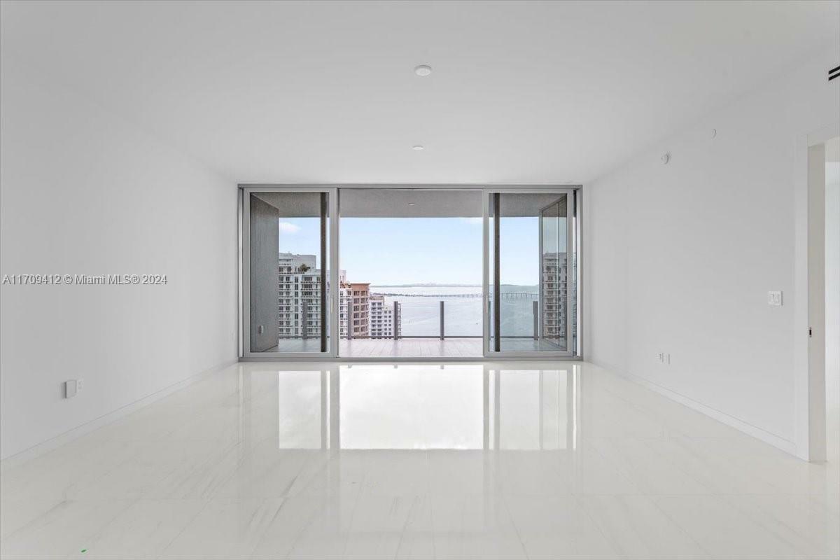 Property Photo:  300 Biscayne Blvd Way 4603  FL 33131 