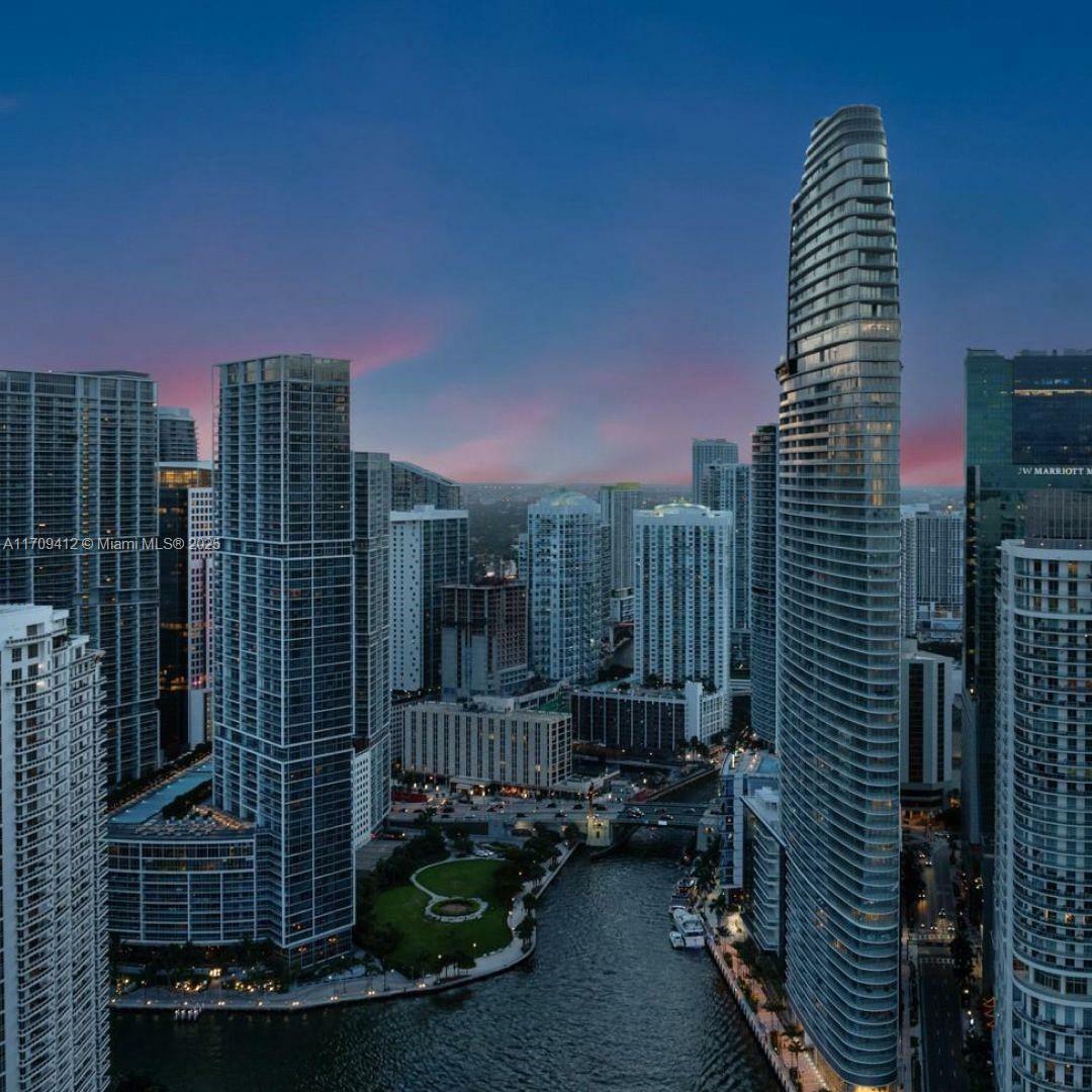 Property Photo: 300 Biscayne Blvd Way 4603 FL 33131