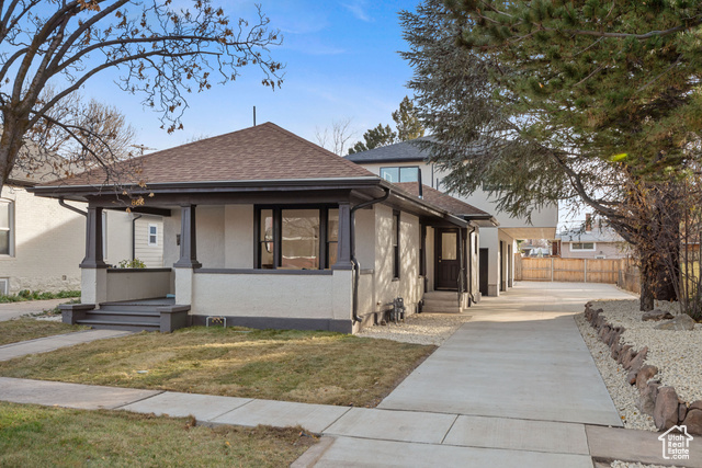 Property Photo:  866 E Roosevelt Ave S  UT 84105 