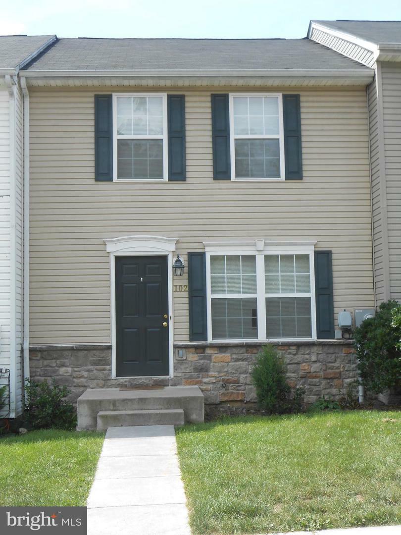 Property Photo:  102 Eastside Lane  VA 22602 