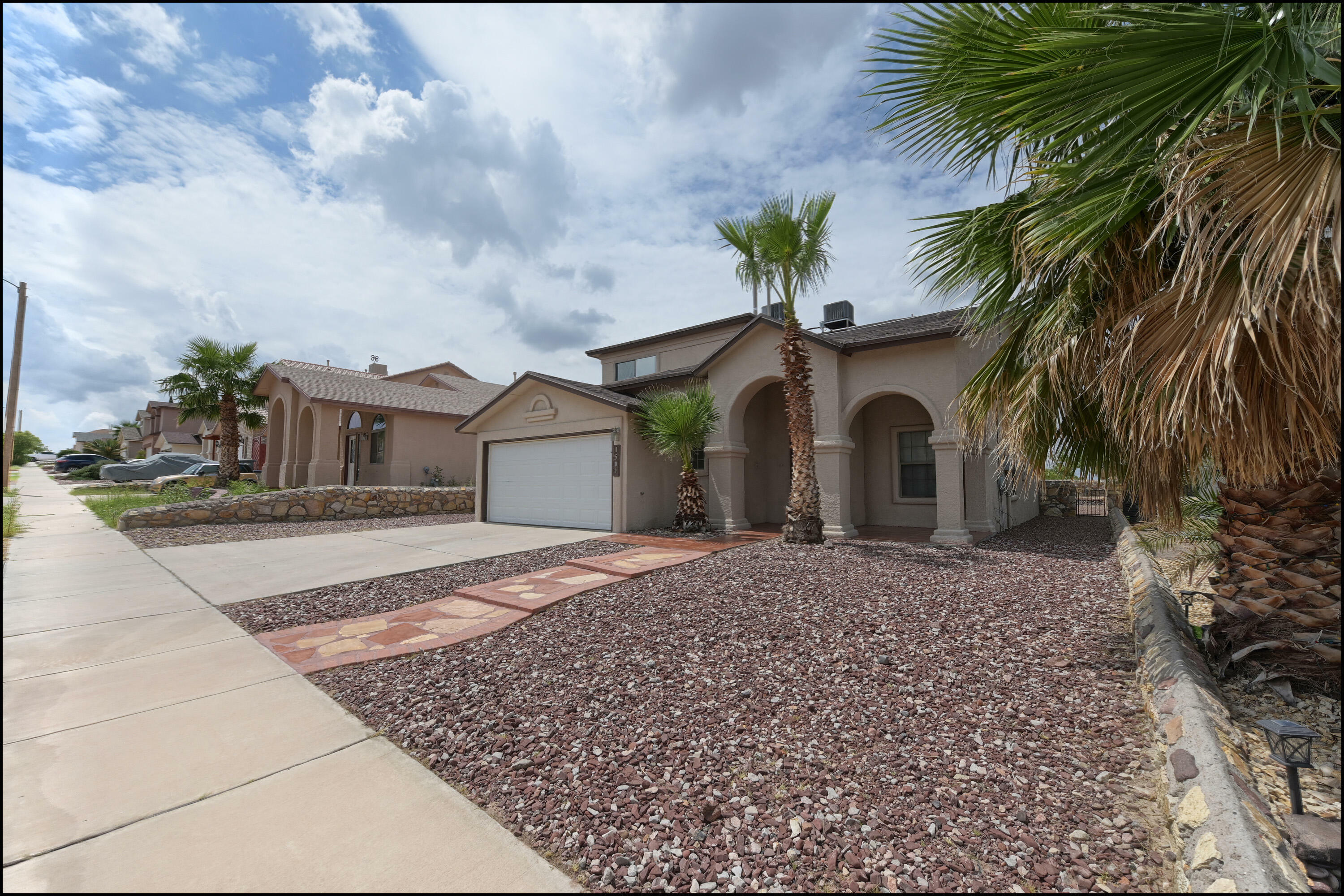 Property Photo:  1509 Luz De Sol Drive  TX 79912 