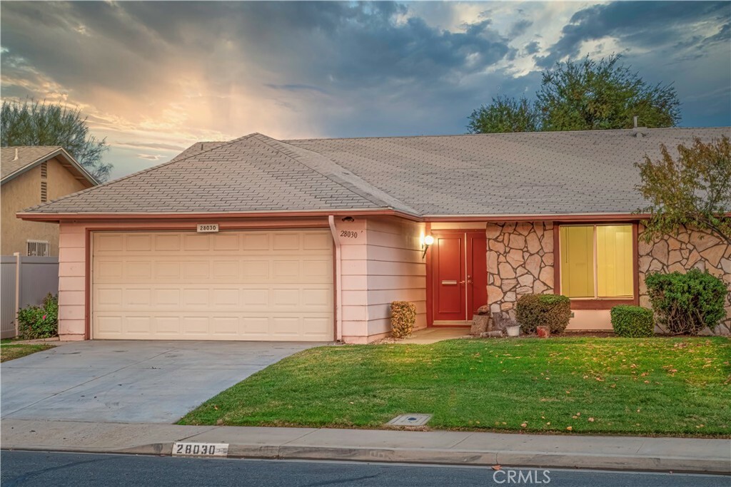 28030 Pebble Beach Drive  Menifee CA 92586 photo