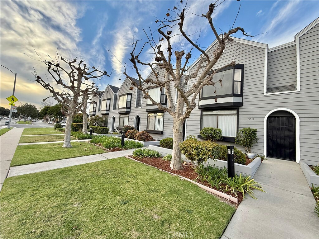 Property Photo:  3911 Candlewood Street  CA 90712 