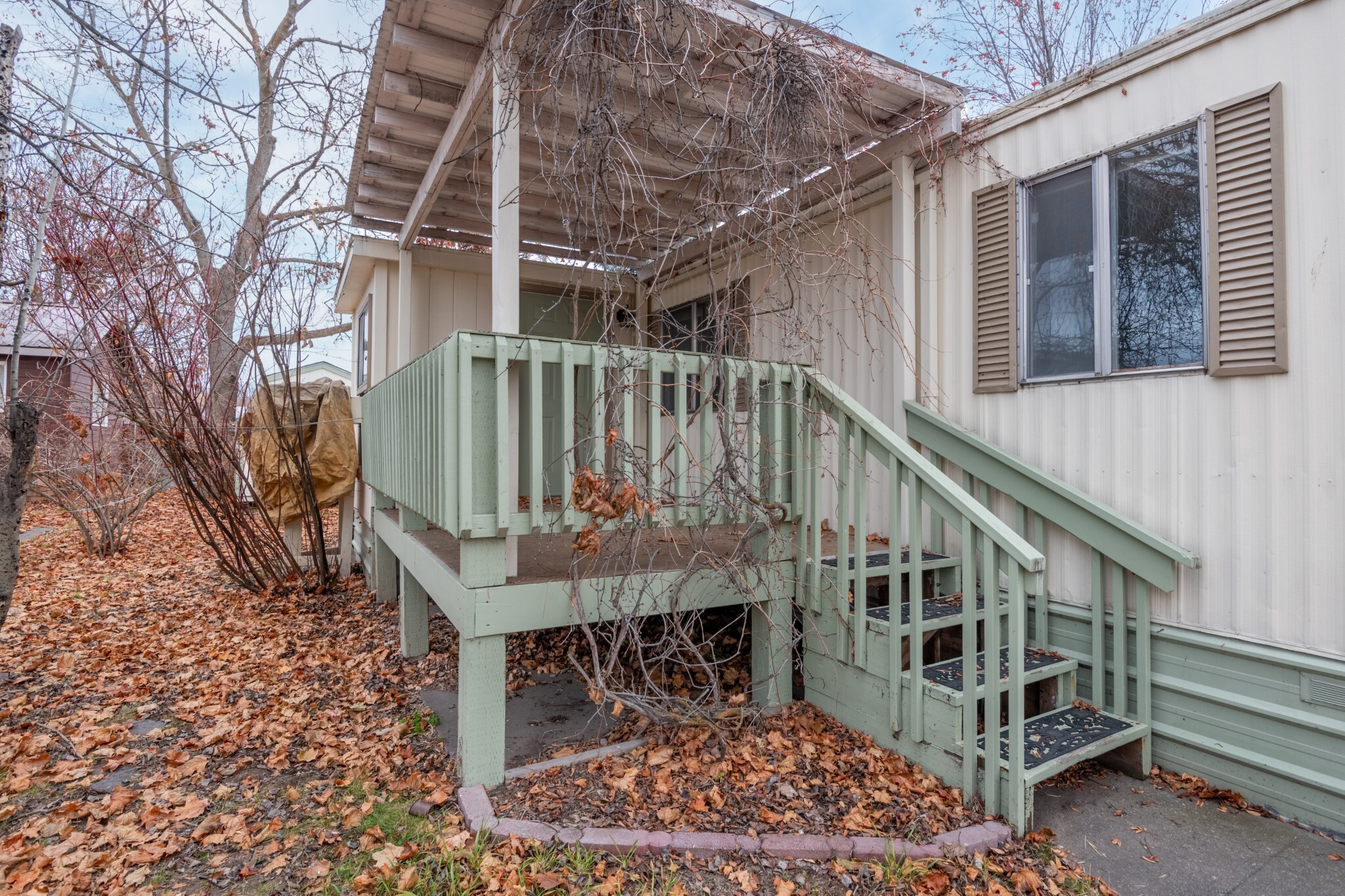 Property Photo: 2223 S 5th Street W MT 59801