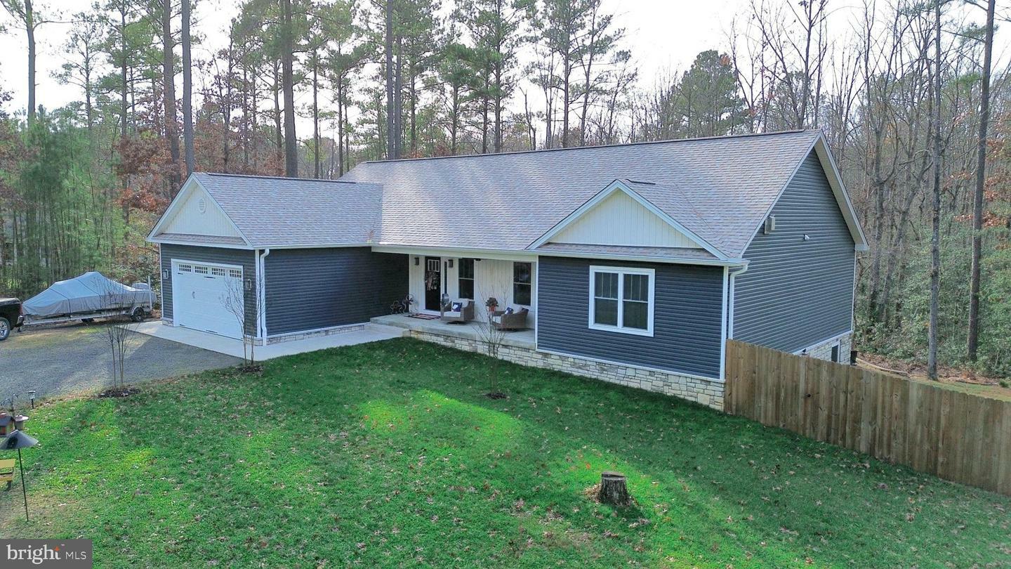 Property Photo:  11514 Light Lane  VA 22551 