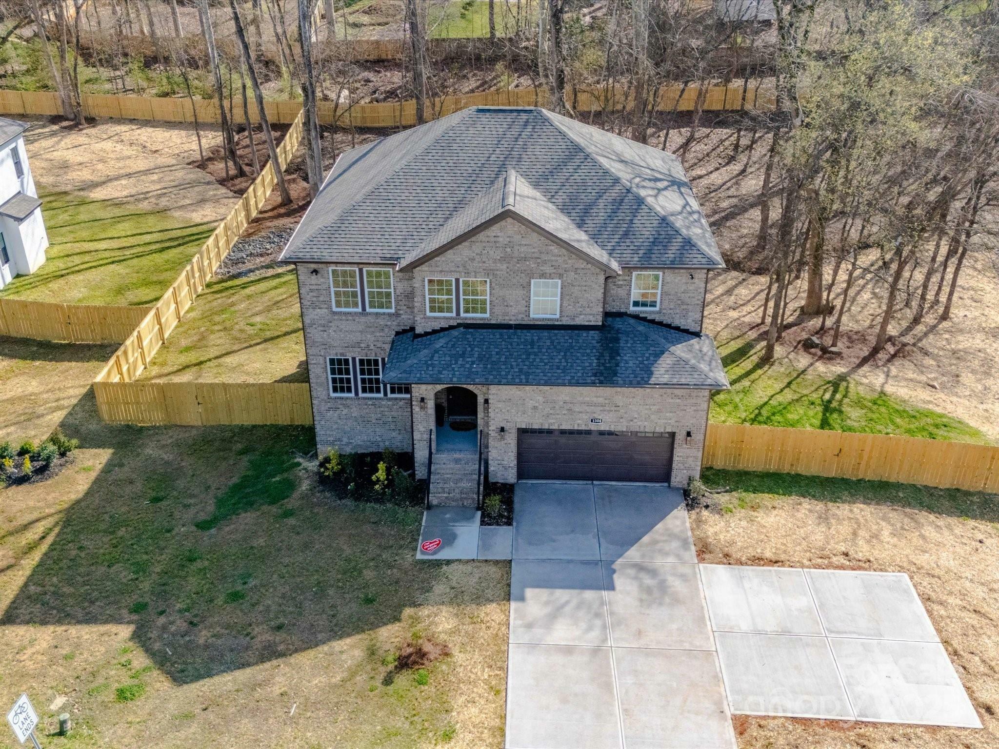 Property Photo: 1304 Pleasant Plains Road NC 28105