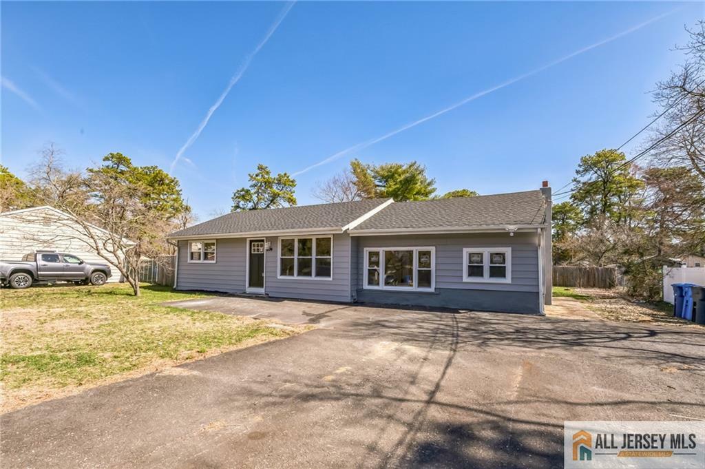 Property Photo:  209 Manahawkin Trail  NJ 08015 