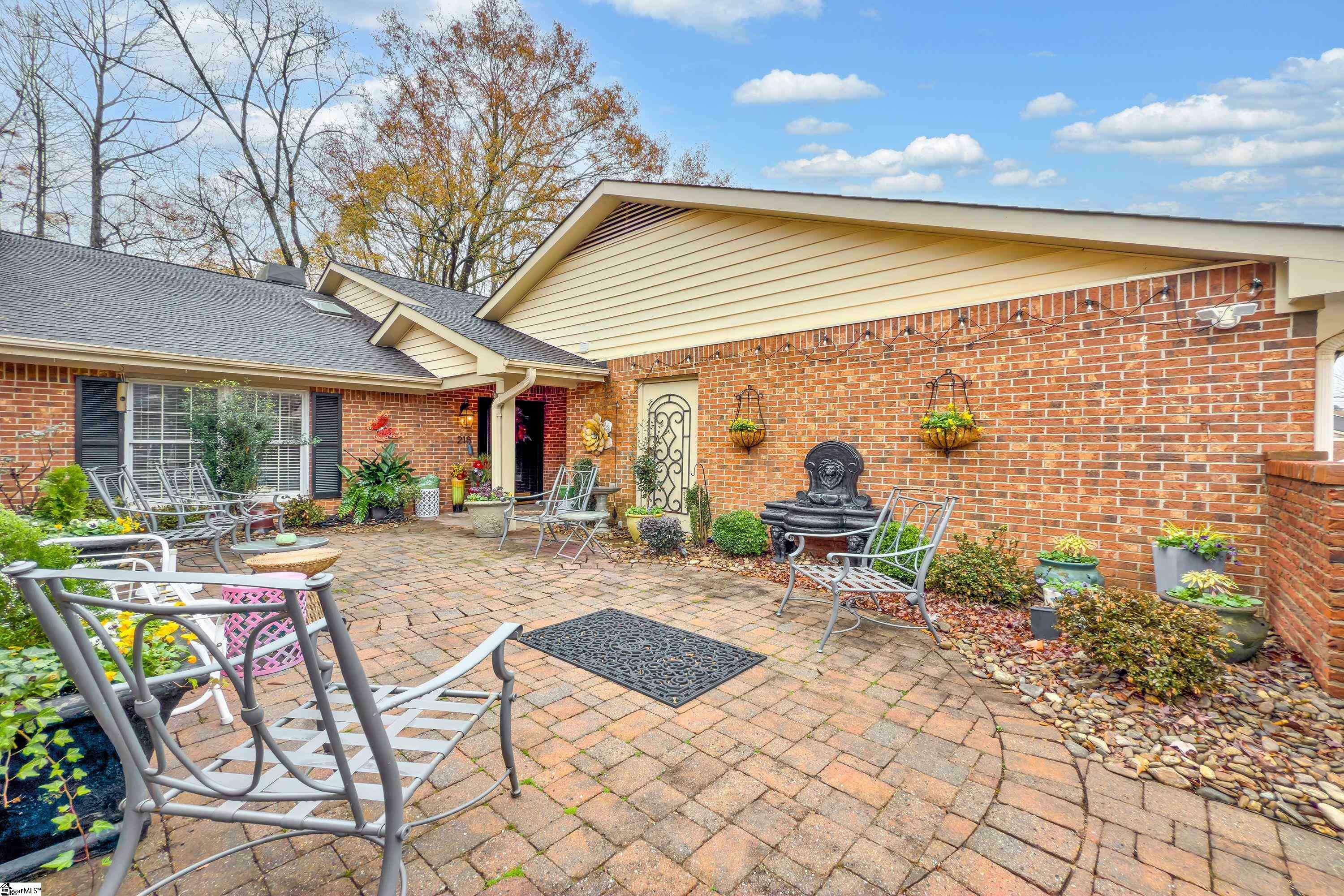 Property Photo:  218 Sandpiper Way  SC 29605 