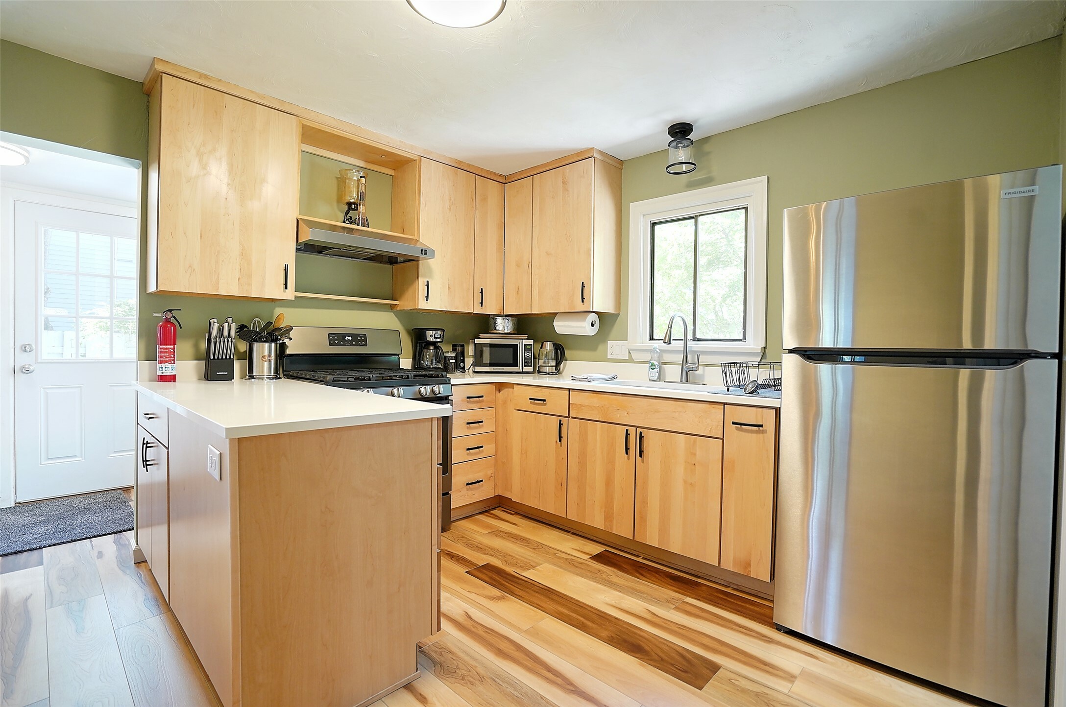 Property Photo:  927 S Johnson Street  MT 59801 