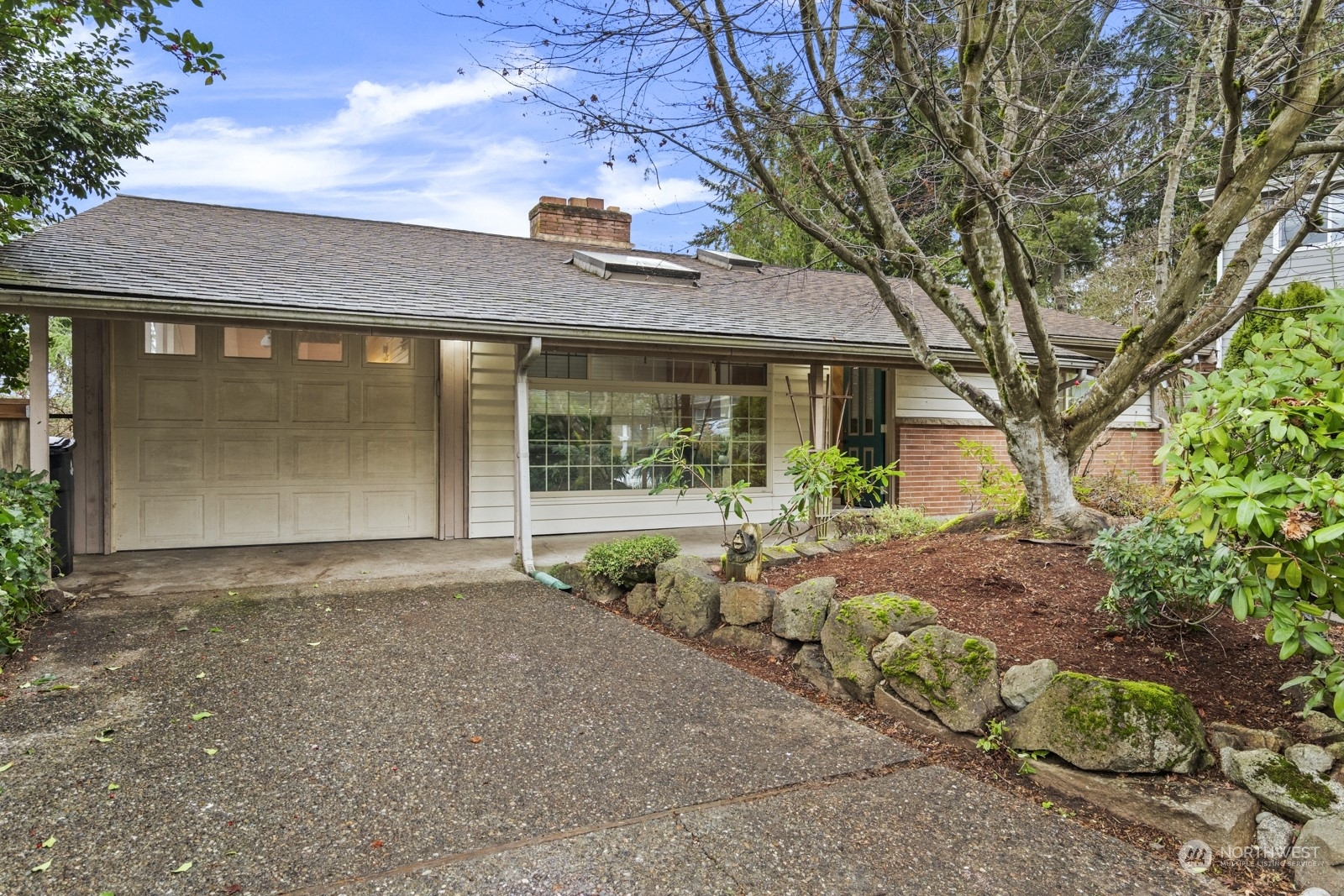 Property Photo:  1518 N 146th Street  WA 98133 