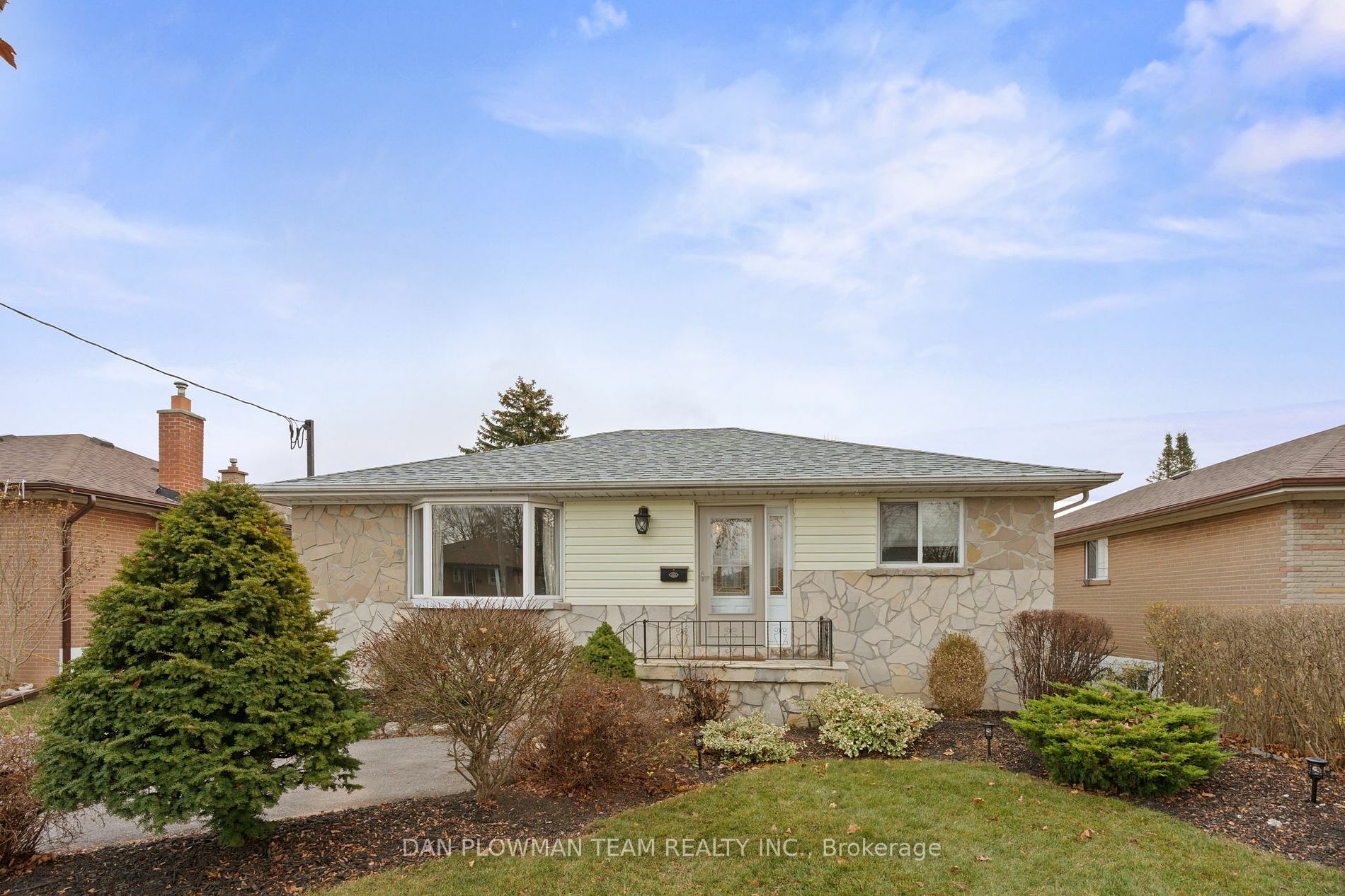 Property Photo:  1451 Bala Dr  ON L1J 3T6 