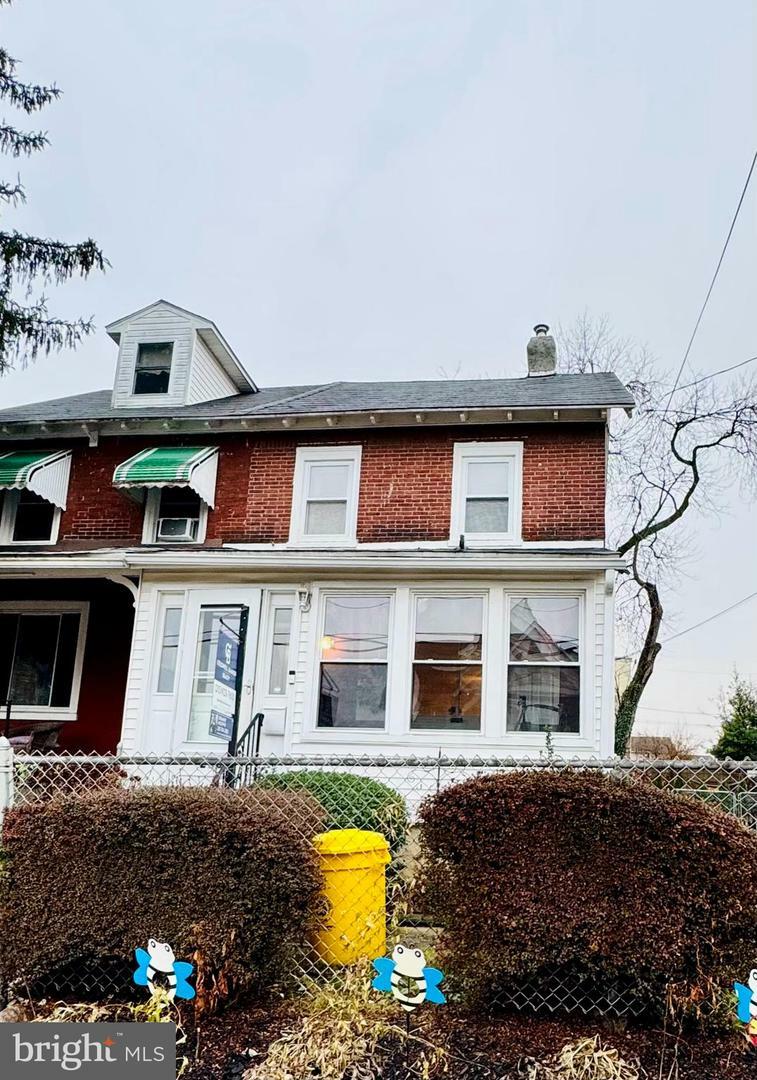 Property Photo:  203 Chestnut Avenue  PA 19003 