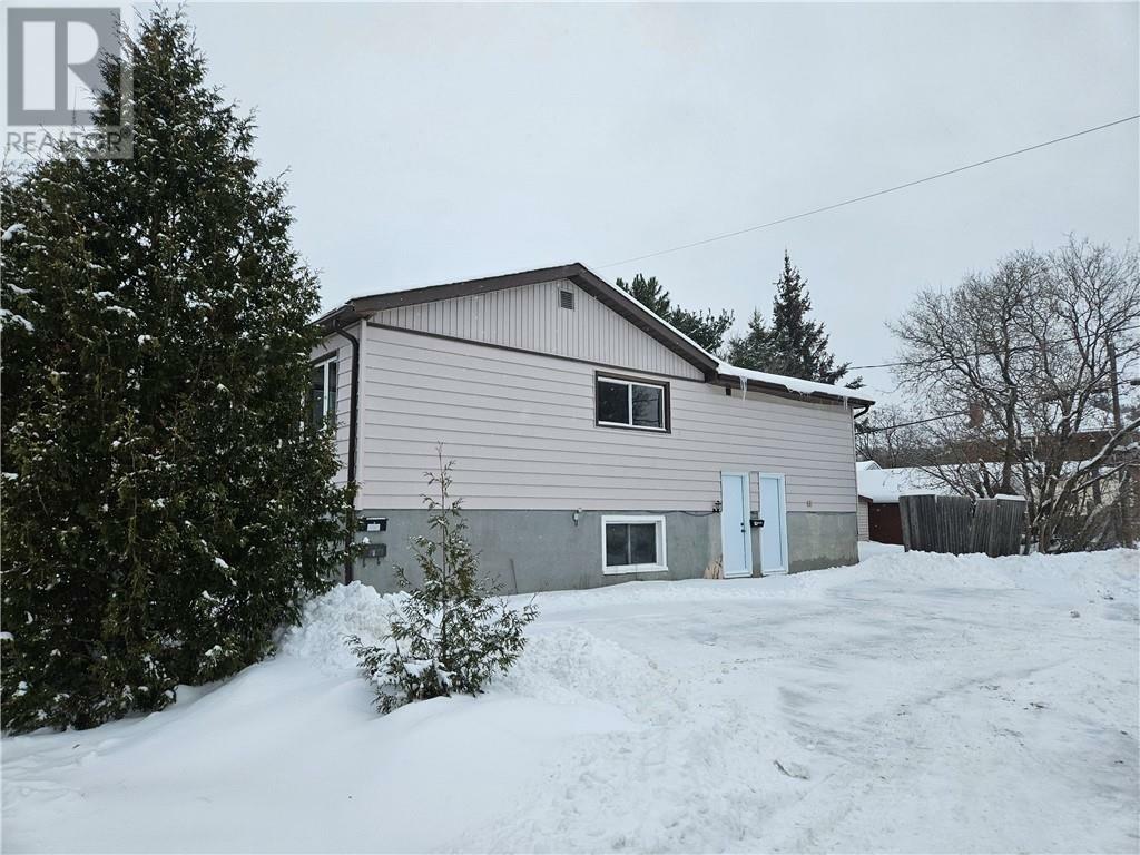 Property Photo:  440 McKim Street  ON P3C 2L6 