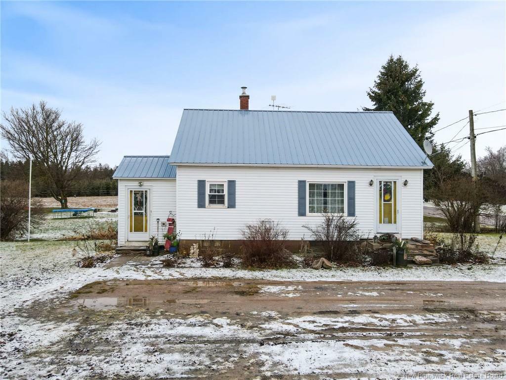 Property Photo: 39 Back Street NB E4Z 5C9