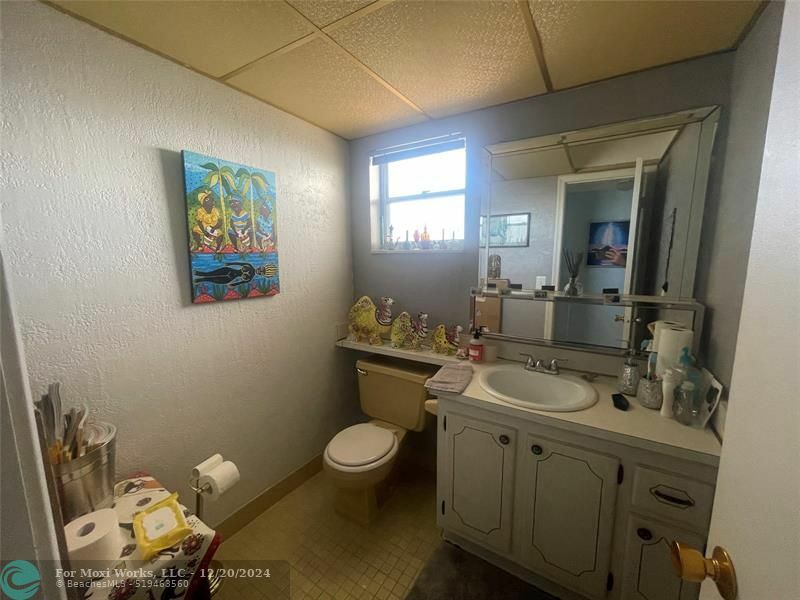 Property Photo:  901 NE 14th Av 506  FL 33009 