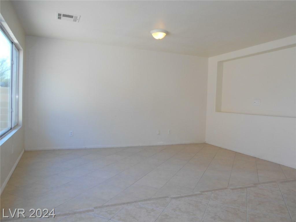 Property Photo:  5304 Carlsbad Heights Street  NV 89081 