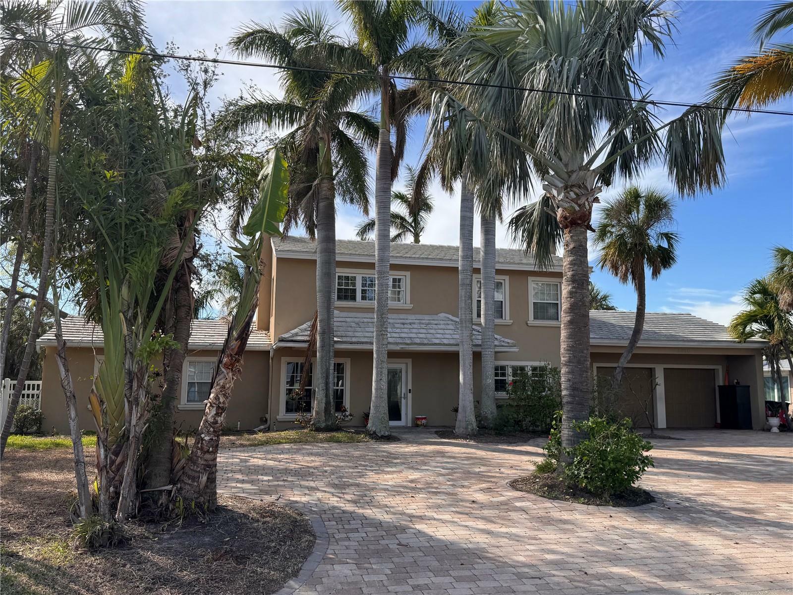 Property Photo:  4010 Belle Vista Drive  FL 33706 