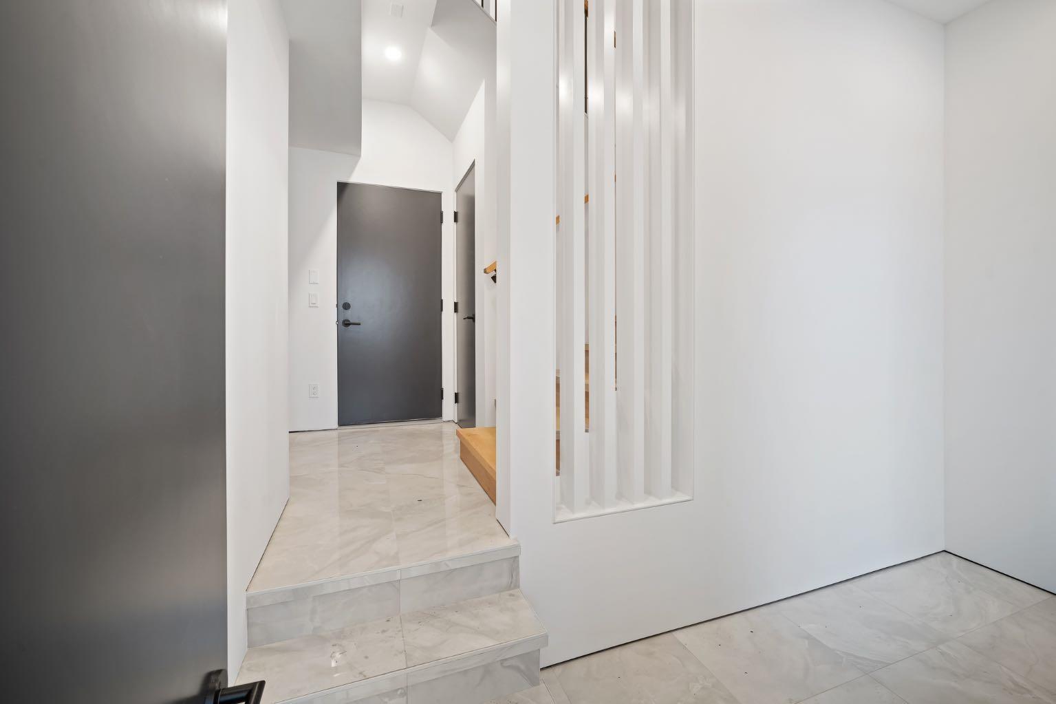 Property Photo: 2303 13 Street NW AB T2M 1T8