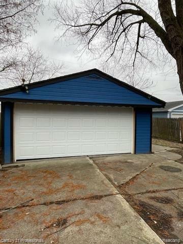 Property Photo:  22148 Rausch Avenue  MI 48021 