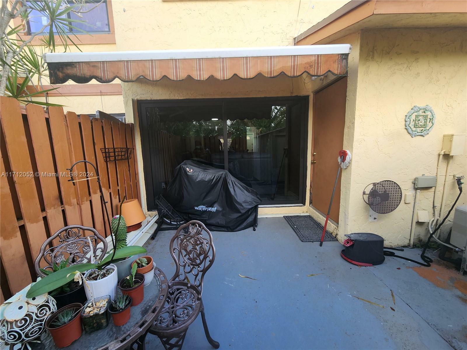 Property Photo:  4074 Sierra Ter  FL 33351 