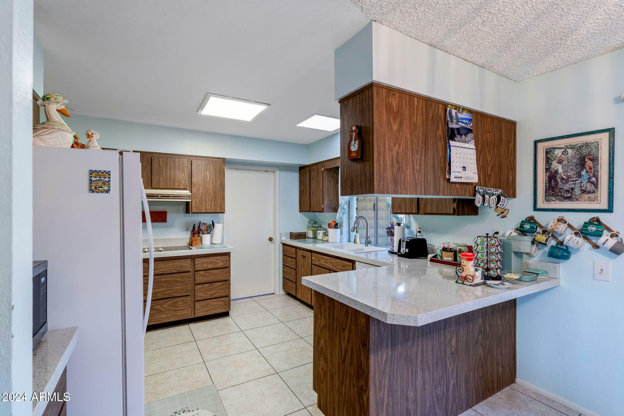 Property Photo:  9632 W Greenway Road  AZ 85351 