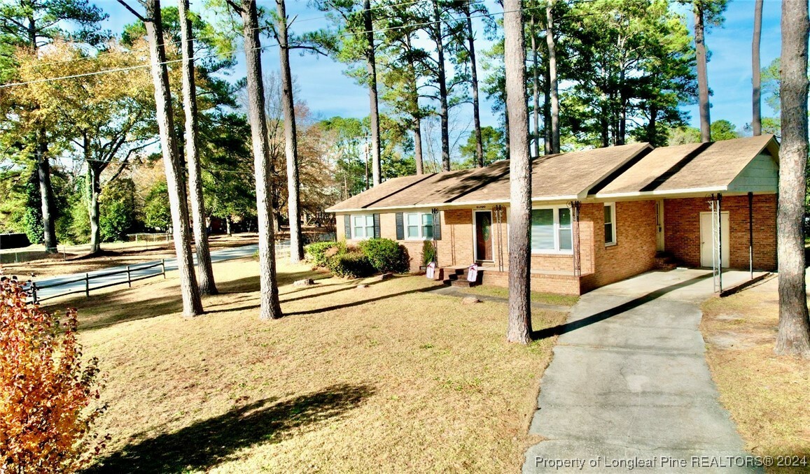 Property Photo:  6366 Rannock Drive  NC 28304 