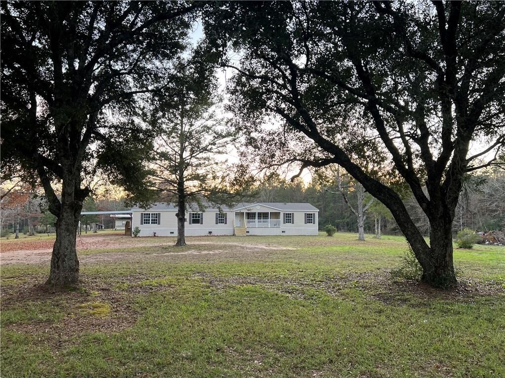 Property Photo:  79 Grayson Marler Road  LA 71438 