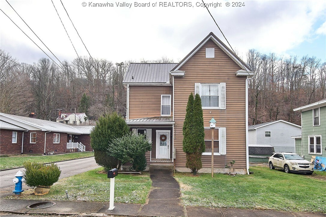 220 Koontz Avenue  Clendenin WV 25045 photo