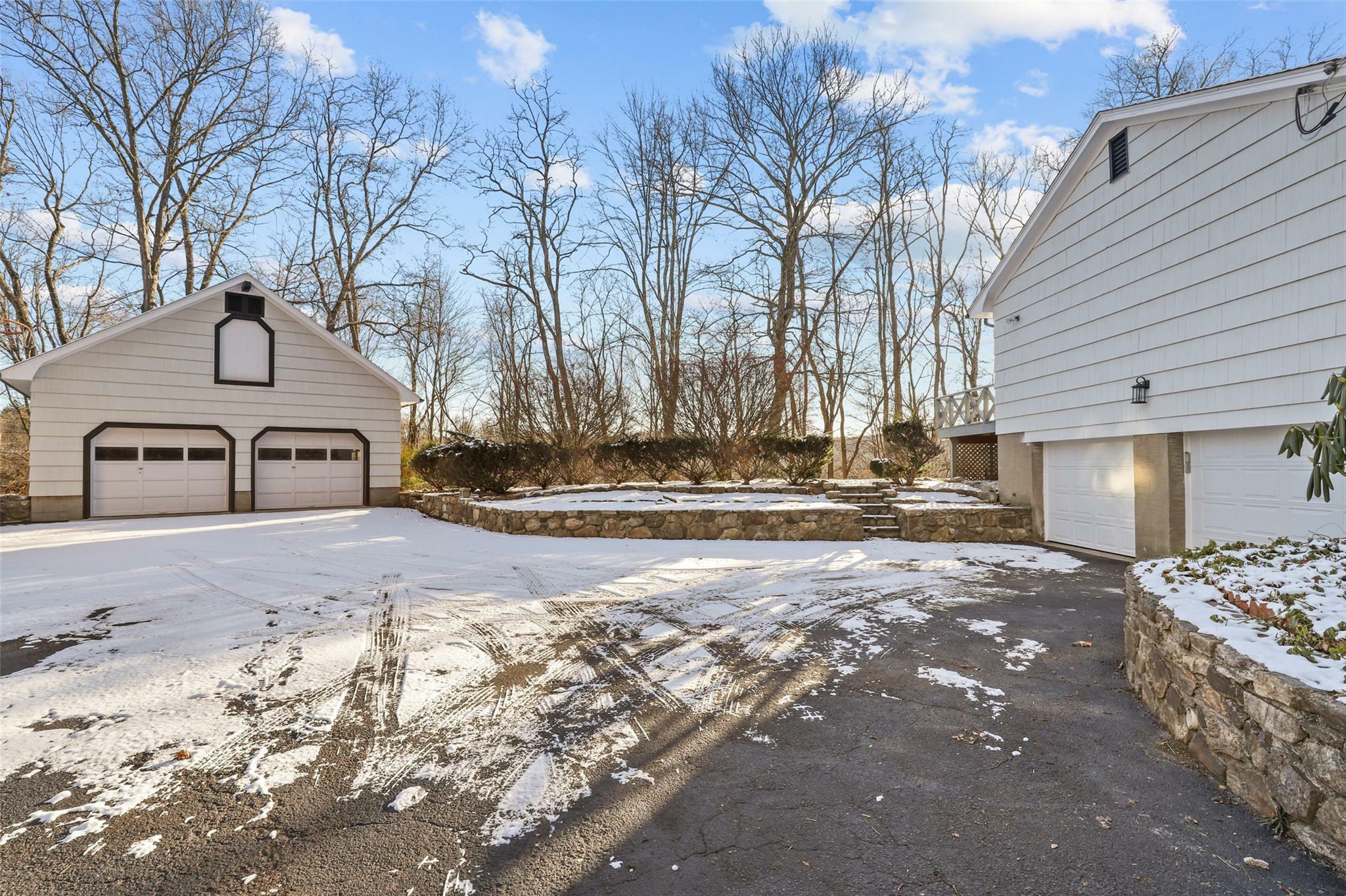 Property Photo:  101 Harris Road  NY 10536 