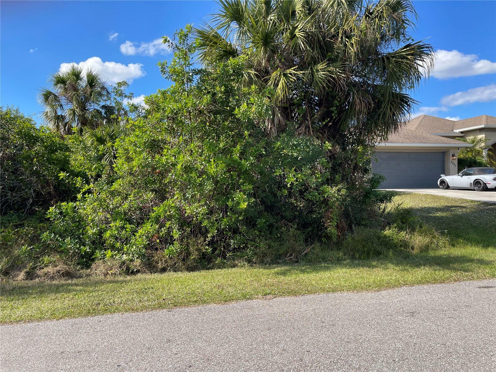 Property Photo: Sarletto Street FL 34287
