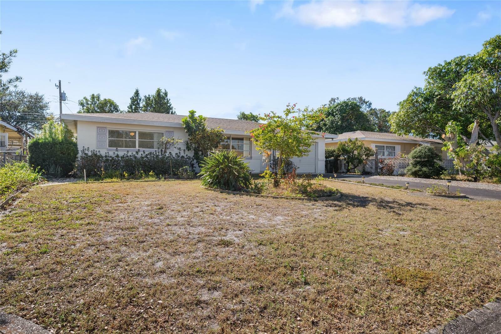 Property Photo:  7060 40th Terrace N  FL 33709 