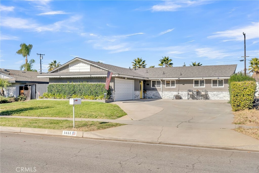 1451 Laramie Avenue  Redlands CA 92374 photo