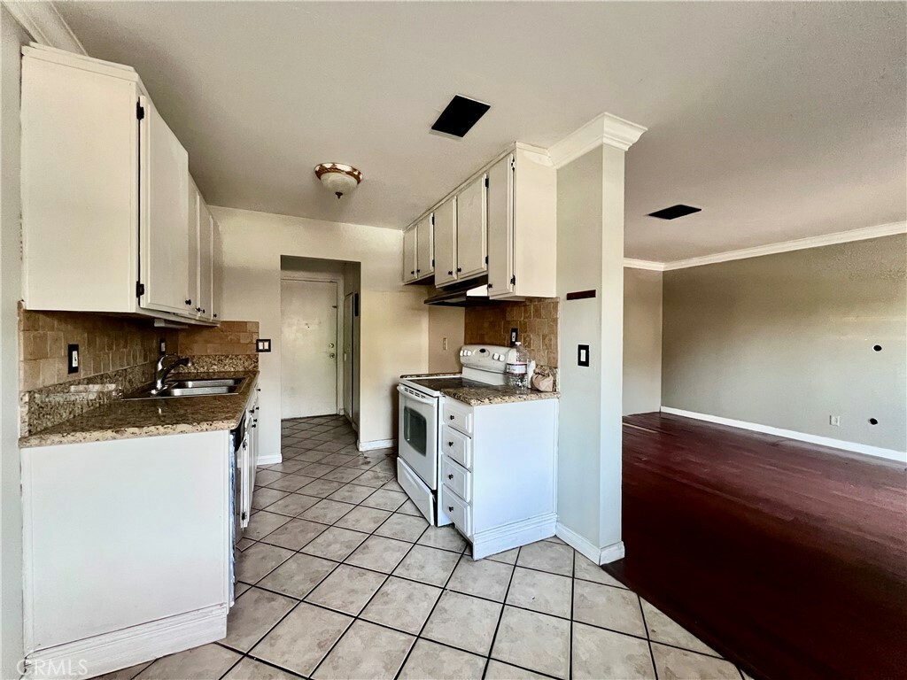 Property Photo:  1254 S Diamond Bar Boulevard C  CA 91765 