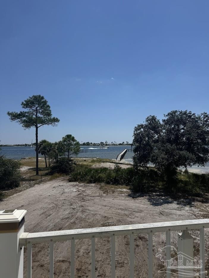 Property Photo:  520 Parish Blvd  FL 32569 