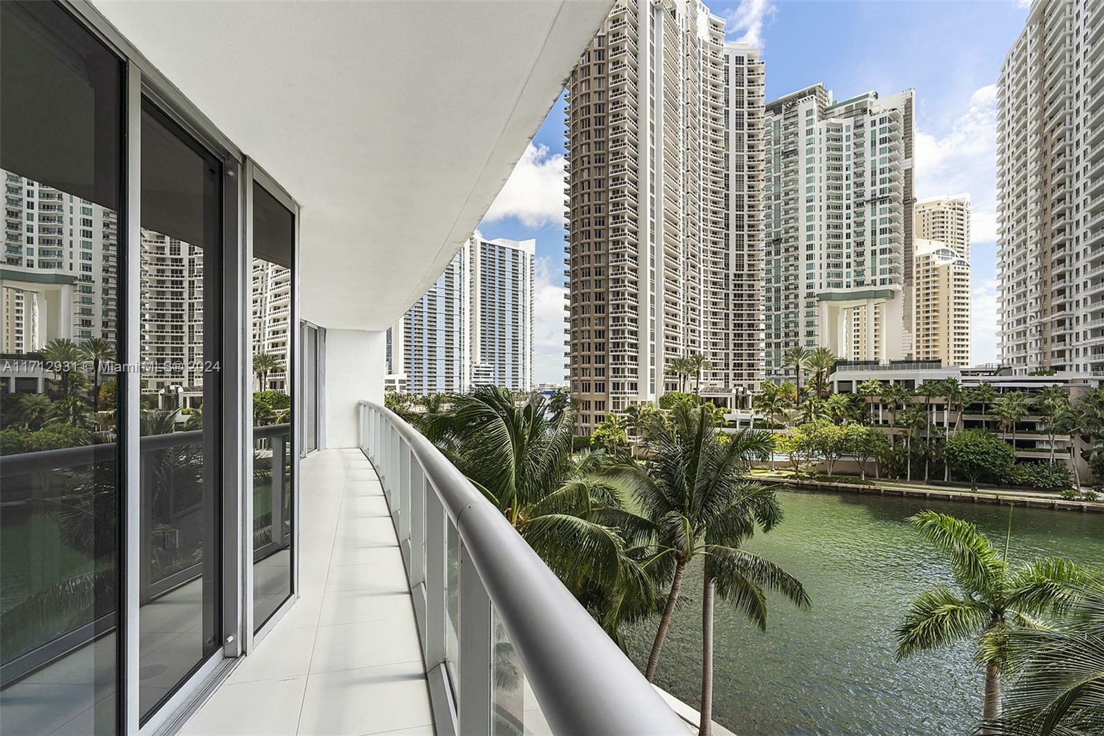 495 Brickell Ave Bay407  Miami FL 33131 photo