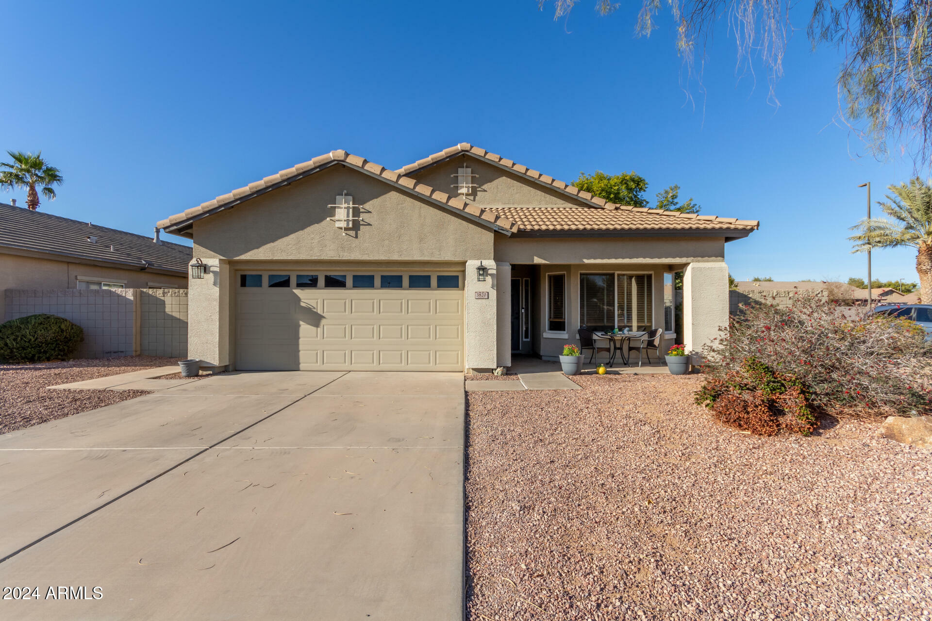 Property Photo:  3820 E Waterman Street  AZ 85297 