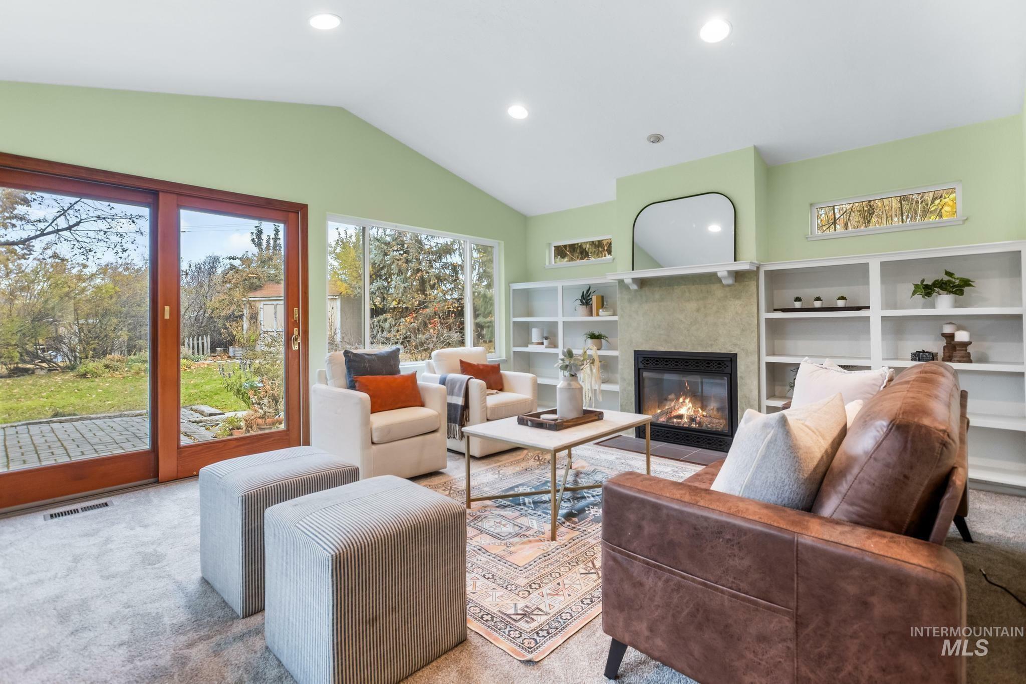 Property Photo: 3045 S Thayen Pl ID 83709-3953