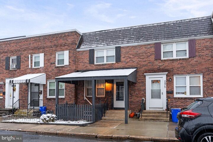 2477 Harris Terrace  Harrisburg PA 17104 photo
