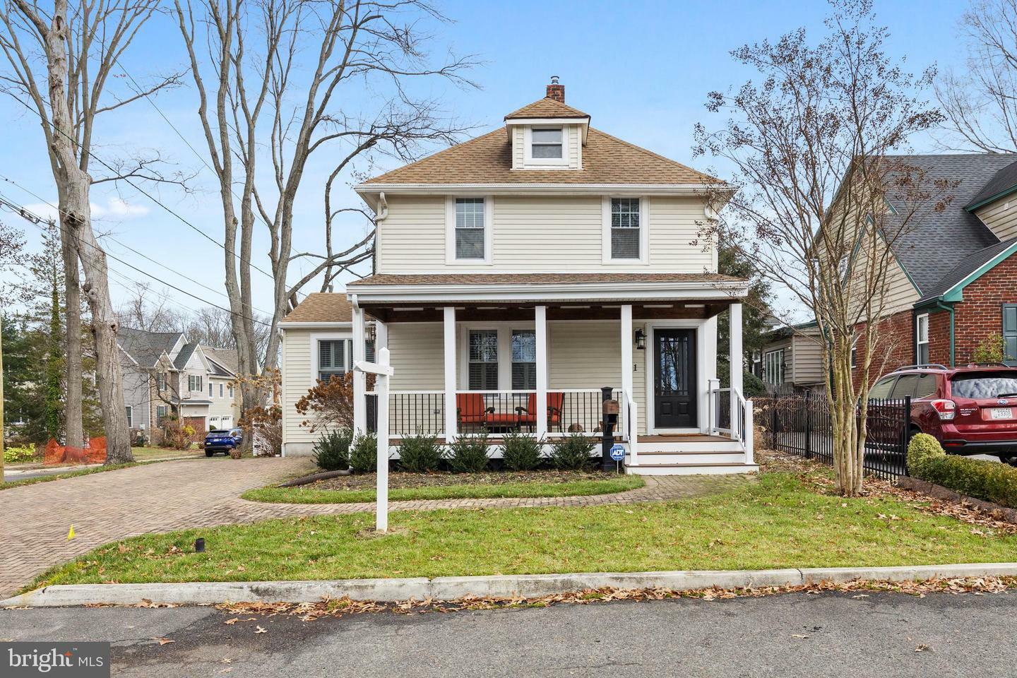 Property Photo:  401 Spruce Street  NJ 08033 