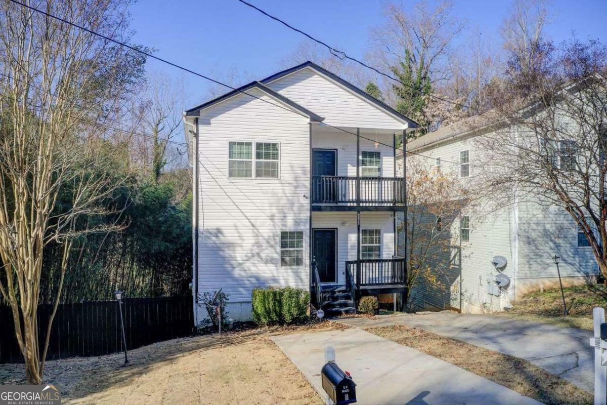 Property Photo:  2835 3rd Avenue SW A  GA 30315 