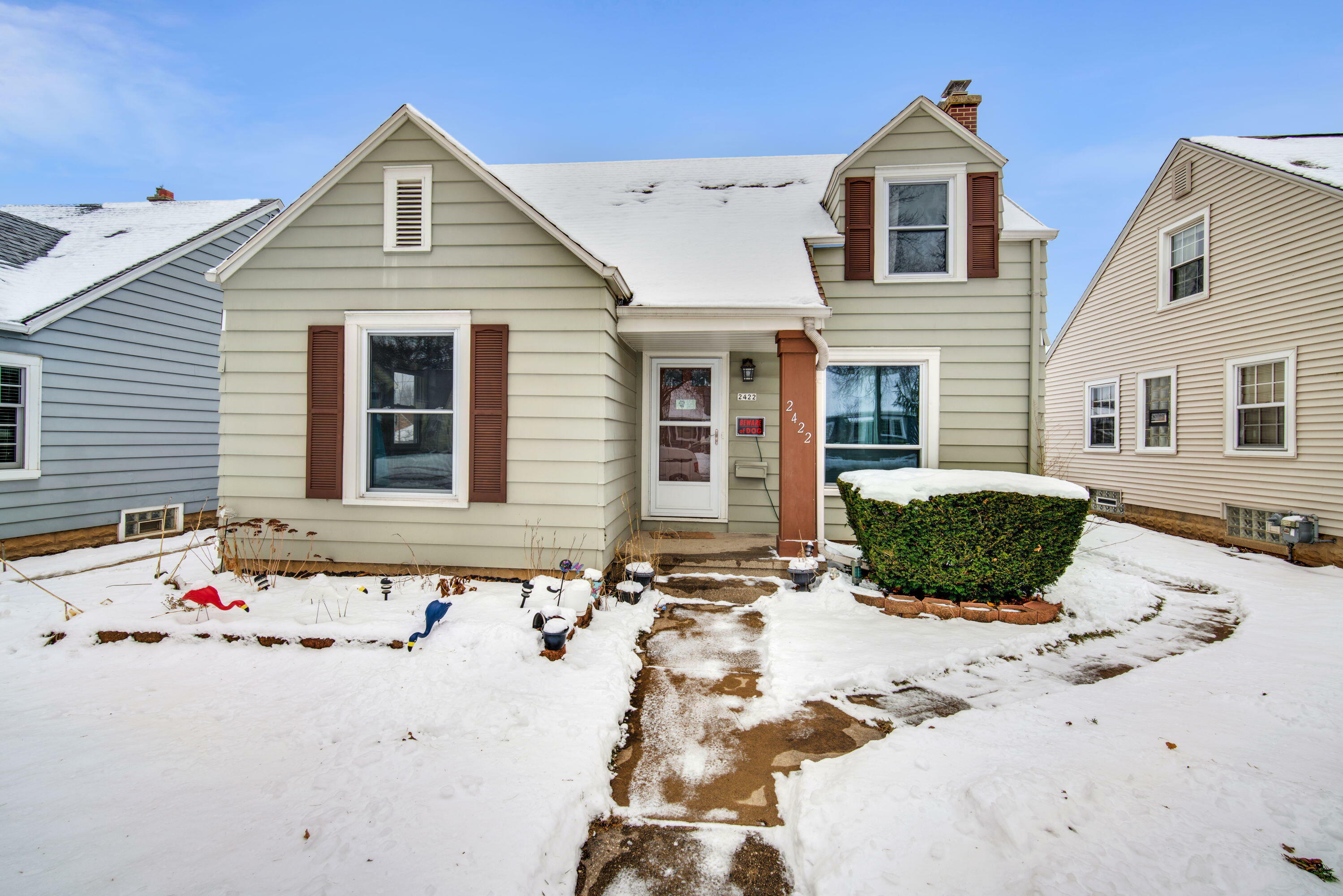 Property Photo:  2422 S 61st St  WI 53219 