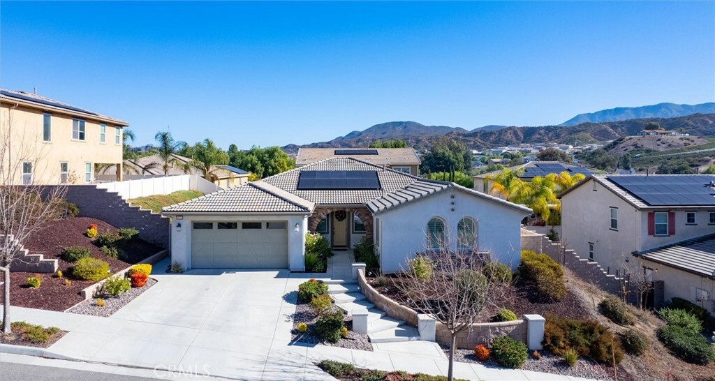 Property Photo: 45534 Zander Court CA 92592