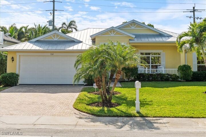 732 7th Avenue N  Naples FL 34102 photo