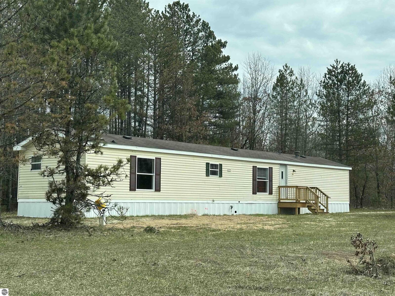 Property Photo: 1907 S M-37 MI 49668