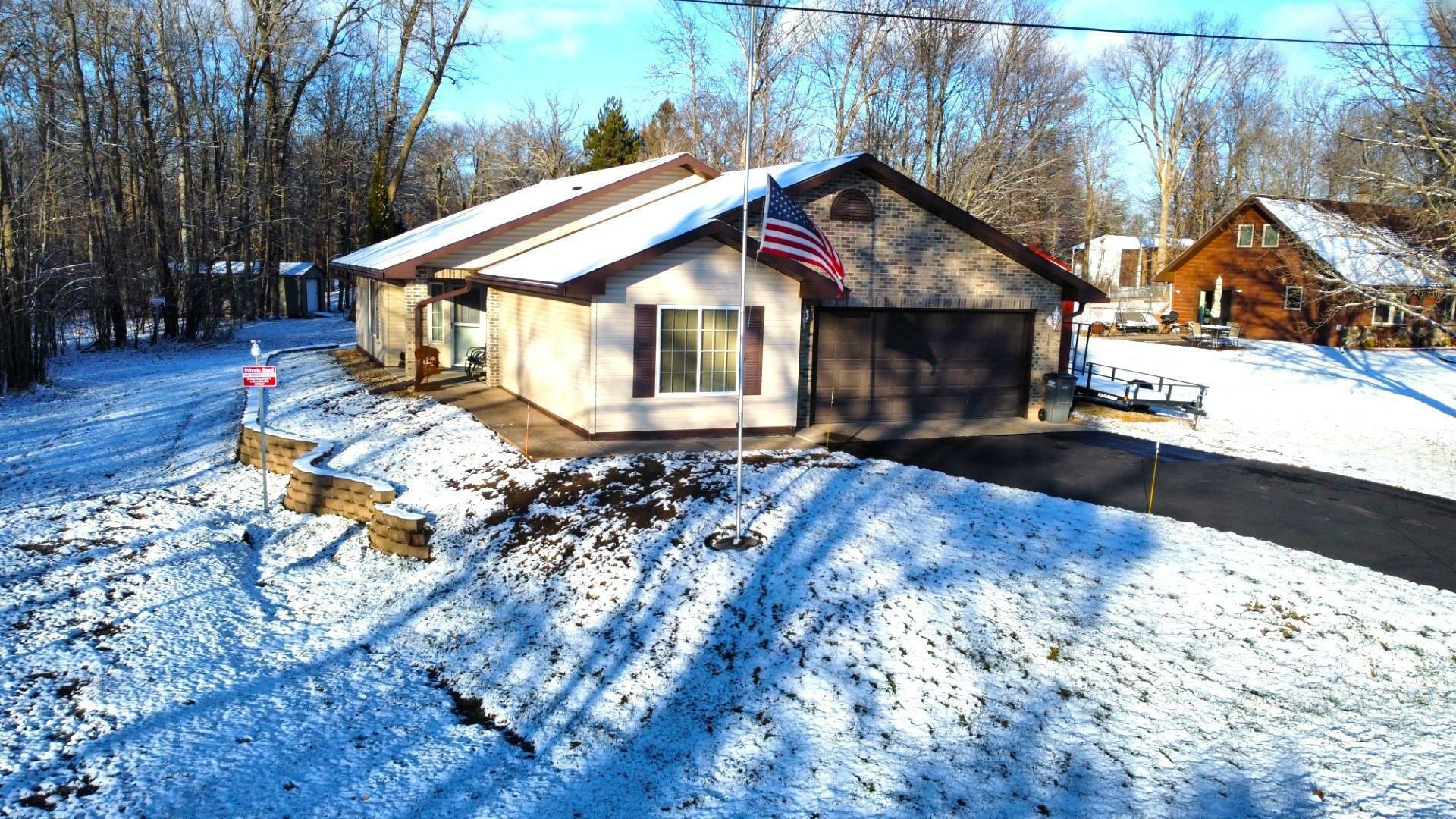 Property Photo:  1070 W Isle Street  MN 56386 