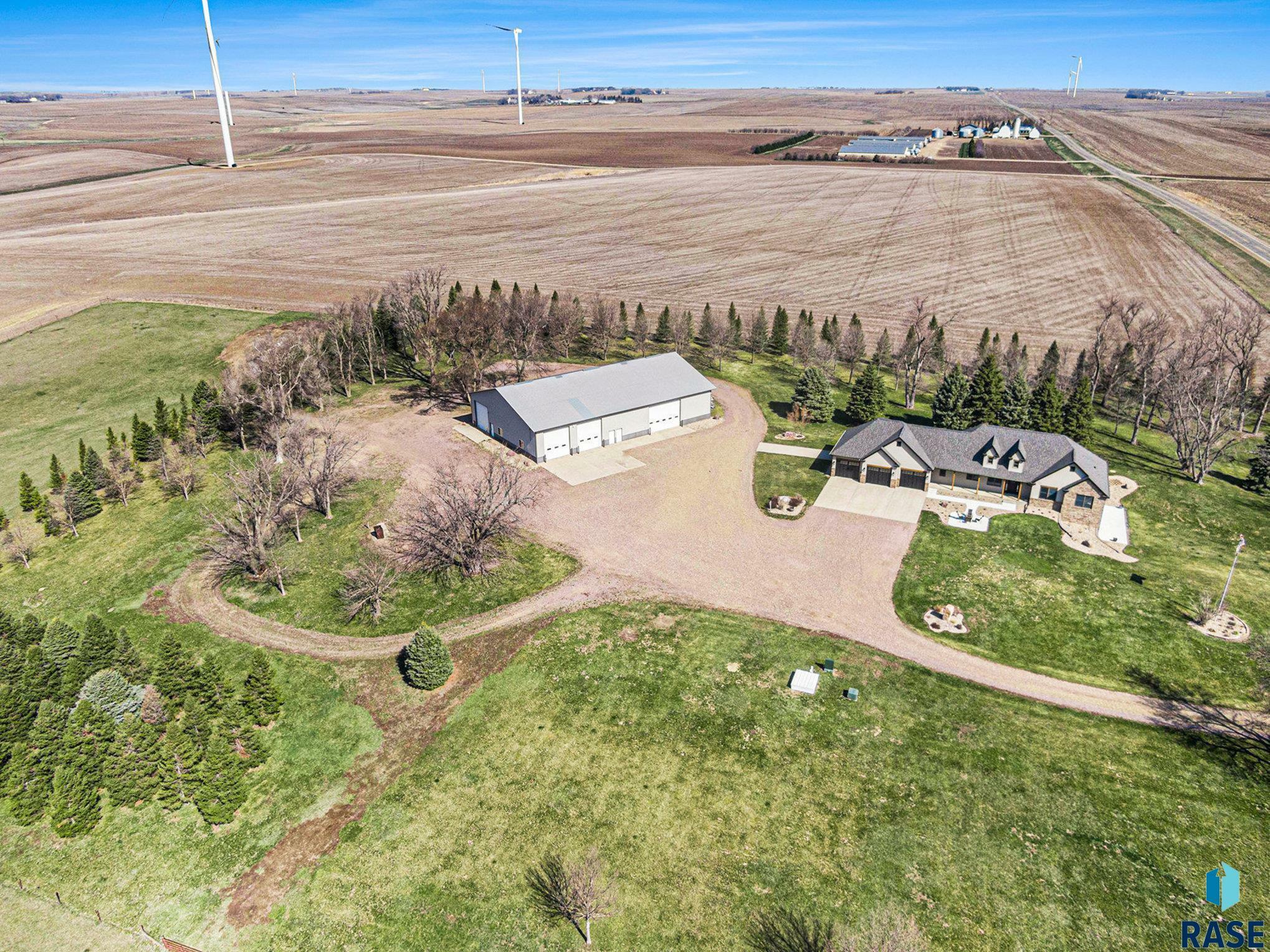 Property Photo:  969 60th Ave  MN 56116 