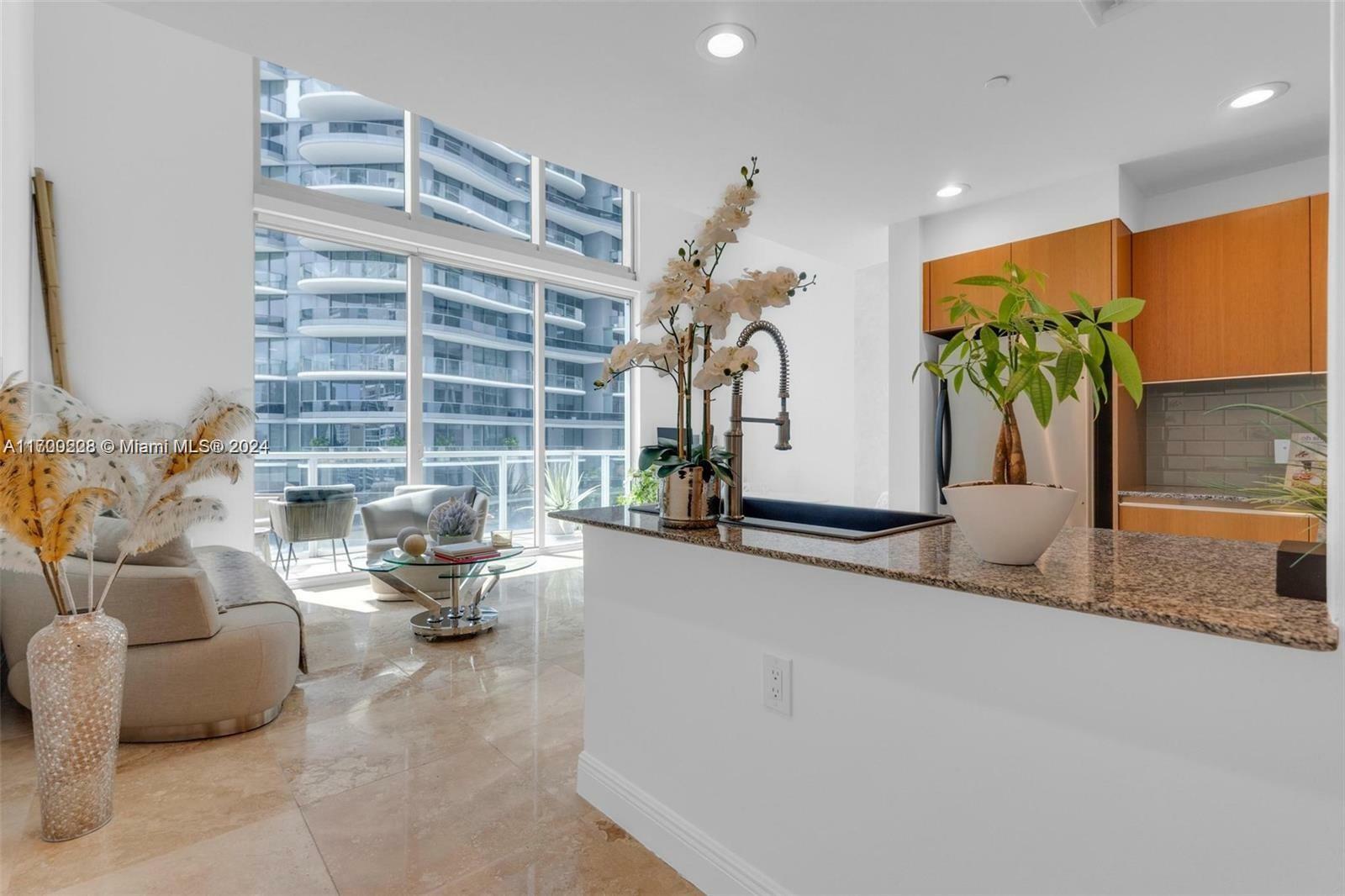 Property Photo:  1050 Brickell Ave 2416  FL 33131 