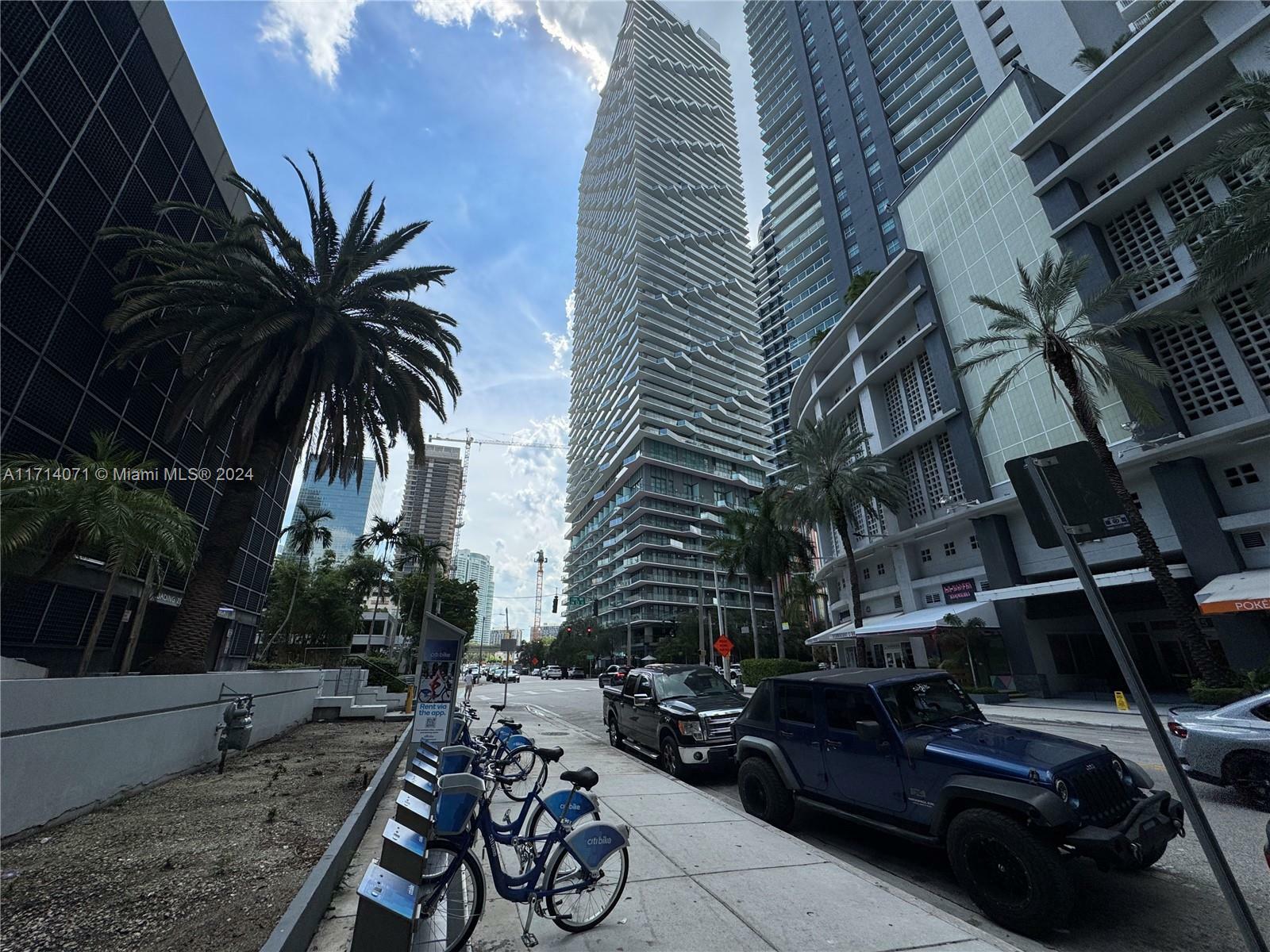 Property Photo:  1300 S Miami Ave 2306  FL 33130 