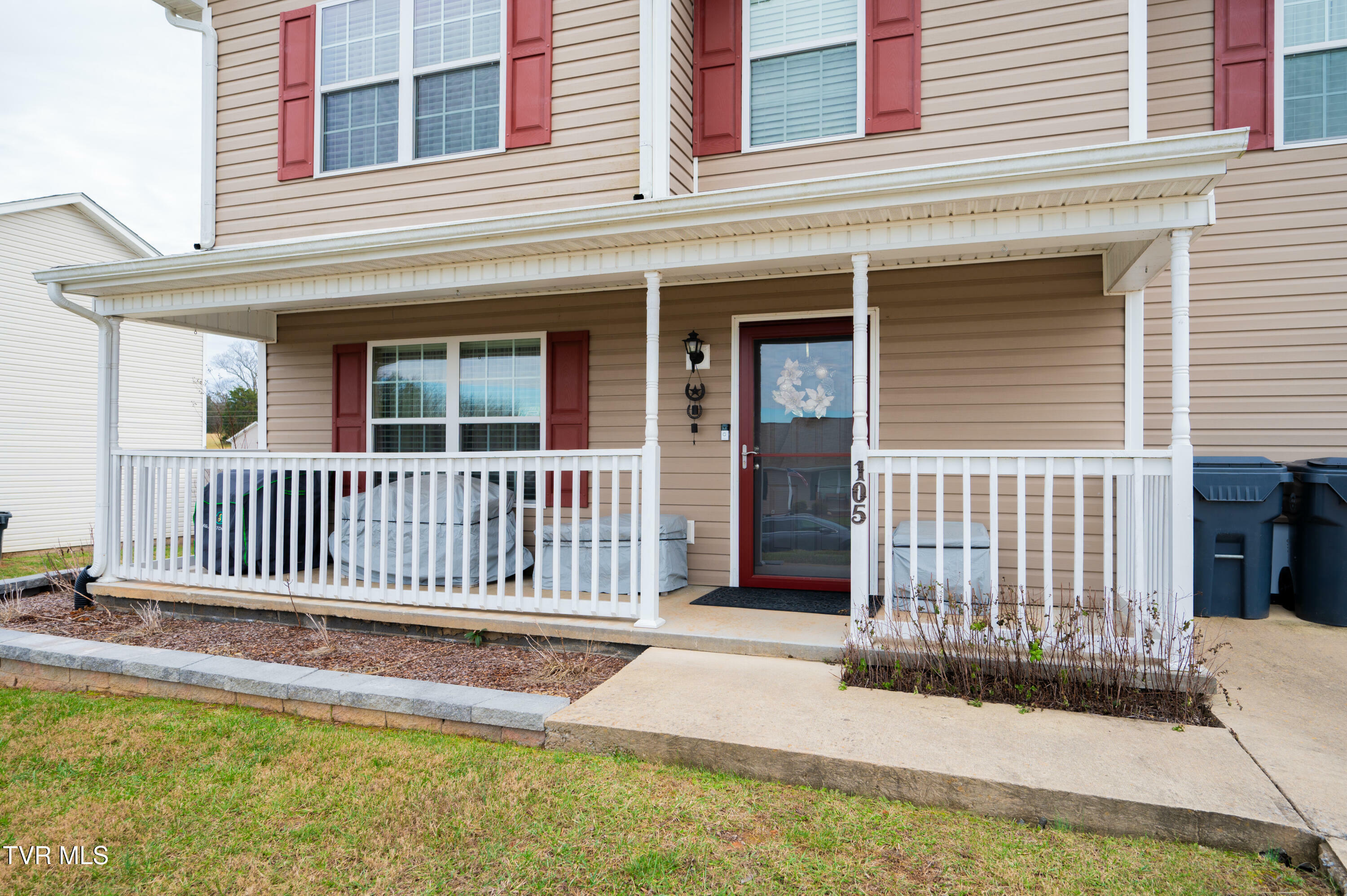 Property Photo:  105 May Apple Drive  TN 37618 